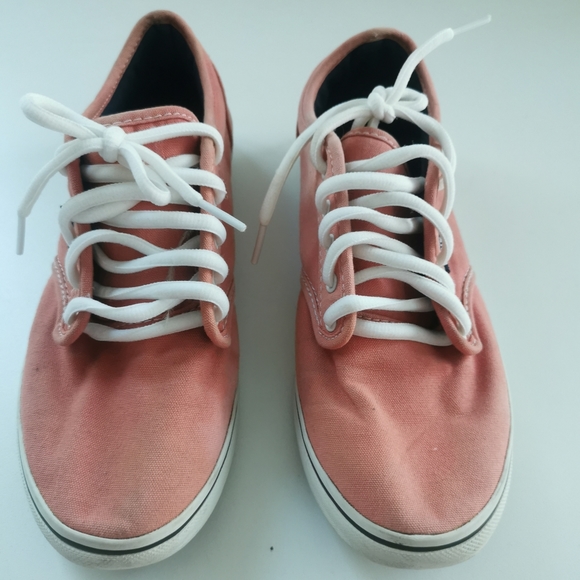 Pink vans shoes - Picture 2 of 5